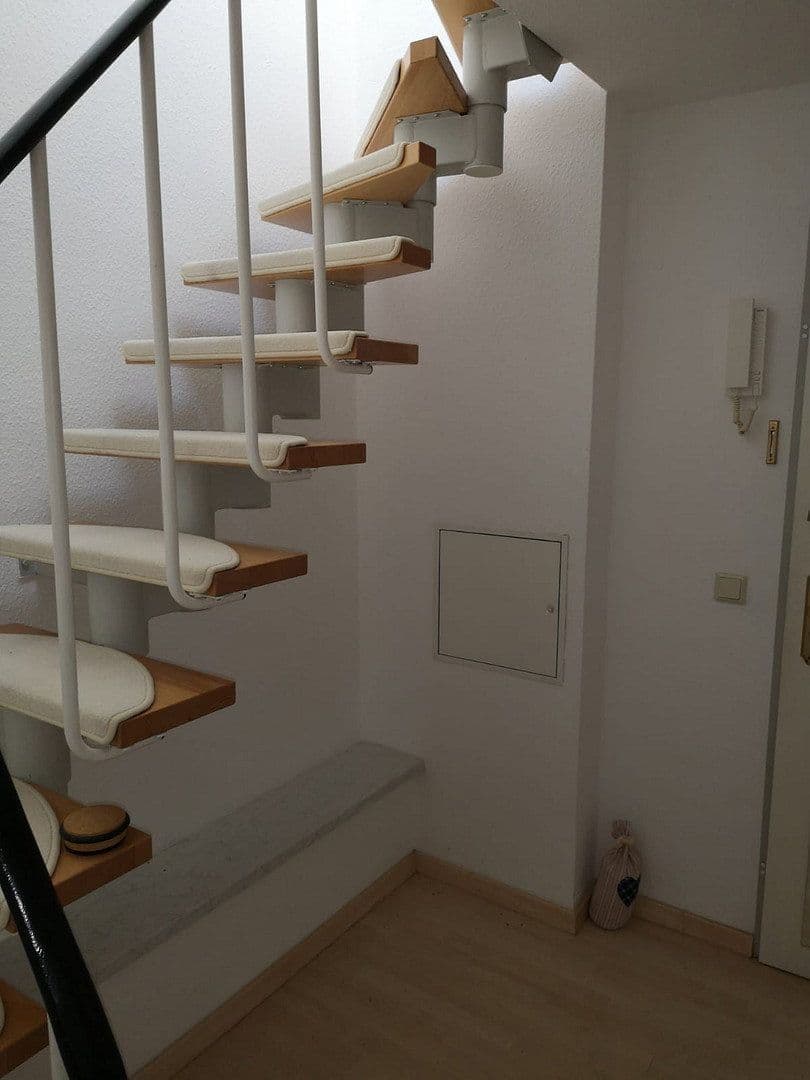 Prenájom bytu 2-izbový 54 m², Hauptstraße 12c, Meuselwitz, Durínsko Prenájom bytu 2-izbový 54 m², Hauptstraße 12c, Meuselwitz, Durínsko