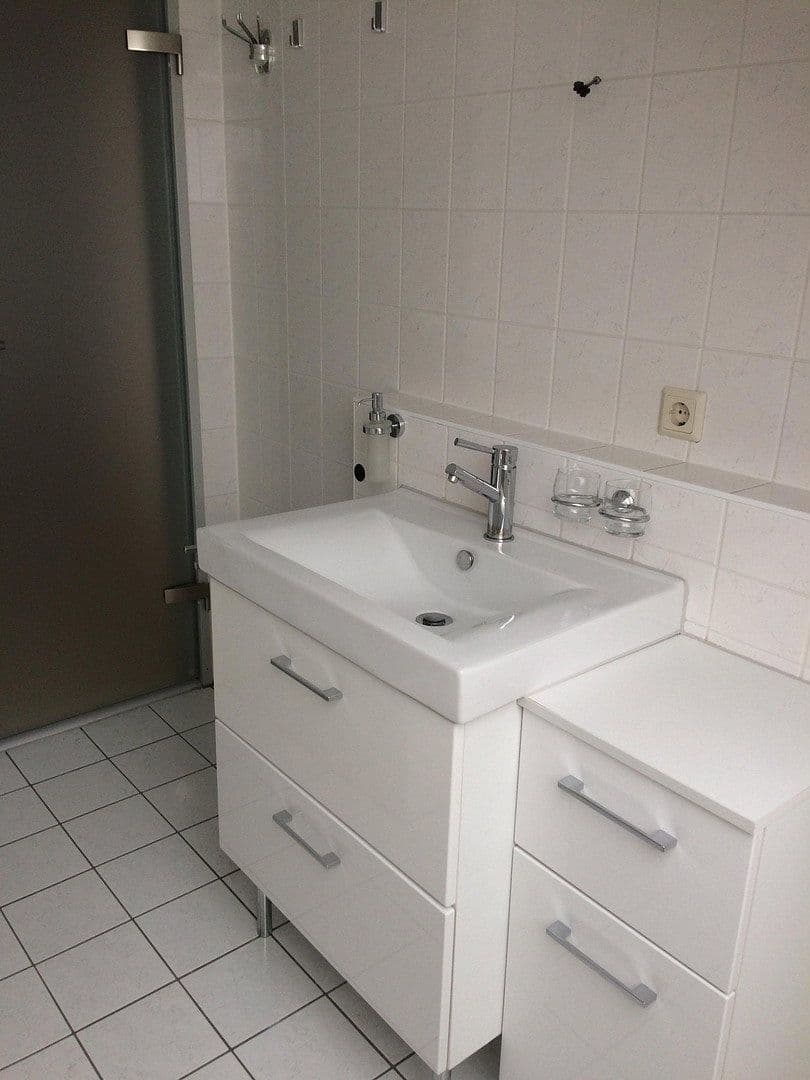 Prenájom bytu 2-izbový 54 m², Hauptstraße 12c, Meuselwitz, Durínsko Prenájom bytu 2-izbový 54 m², Hauptstraße 12c, Meuselwitz, Durínsko