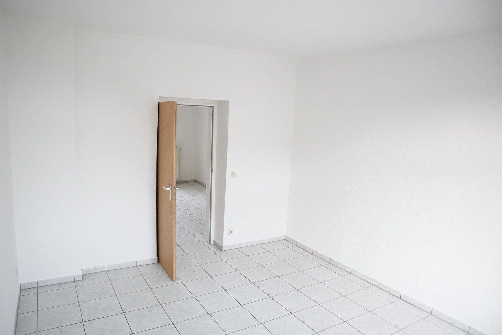 Prenájom bytu 2-izbový 67 m², Köllmannstraße 7, Essen, Severné Porýnie - Westfálsko Prenájom bytu 2-izbový 67 m², Köllmannstraße 7, Essen, Severné Porýnie - Westfálsko