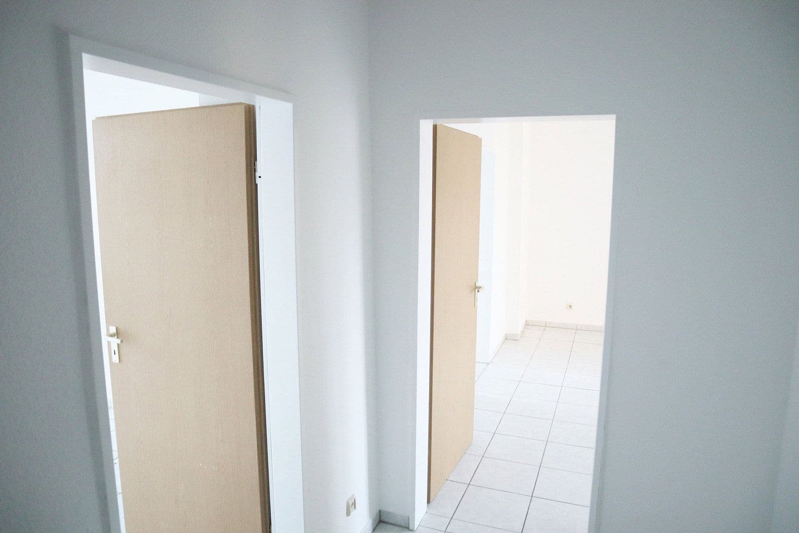 Prenájom bytu 2-izbový 67 m², Köllmannstraße 7, Essen, Severné Porýnie - Westfálsko Prenájom bytu 2-izbový 67 m², Köllmannstraße 7, Essen, Severné Porýnie - Westfálsko