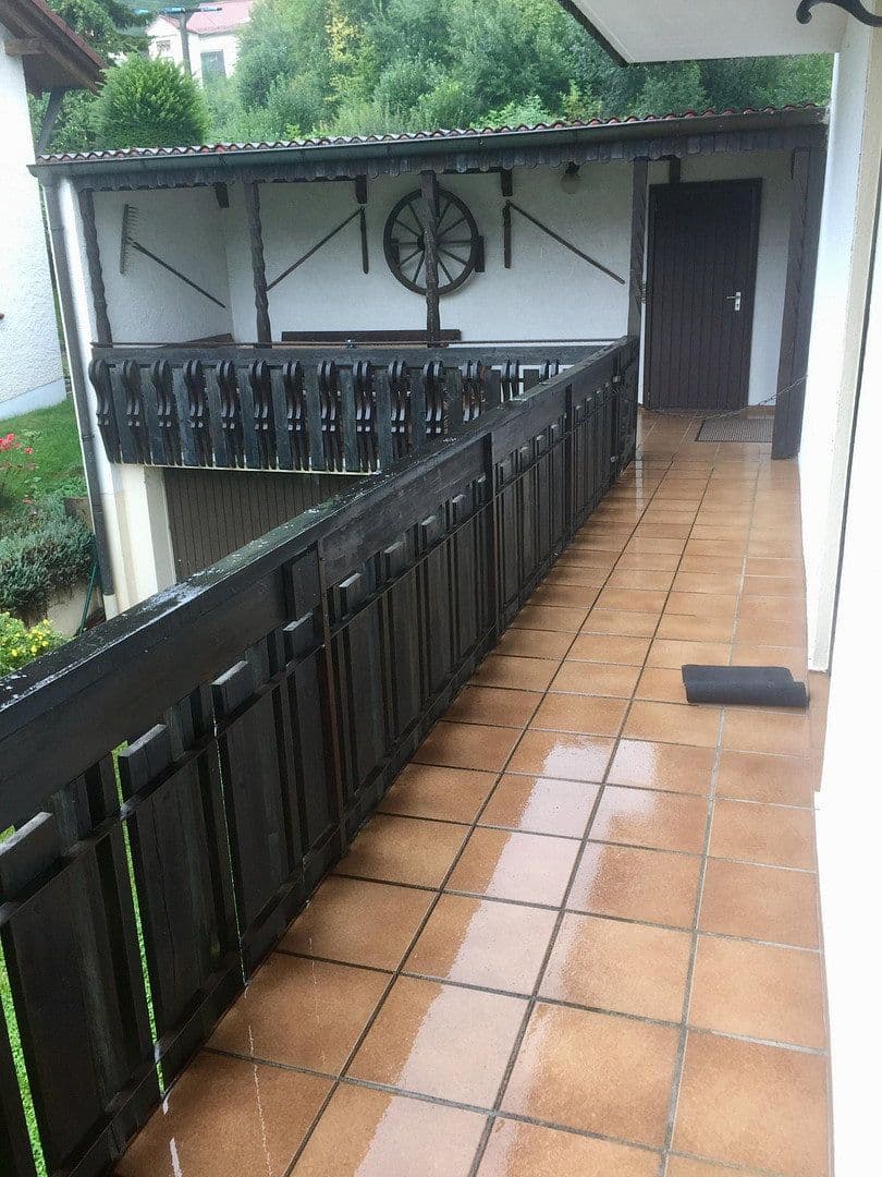 Prenájom bytu 4-izbový 140 m², Dollnstein OT Obereichstätt, Bavorsko Prenájom bytu 4-izbový 140 m², Dollnstein OT Obereichstätt, Bavorsko