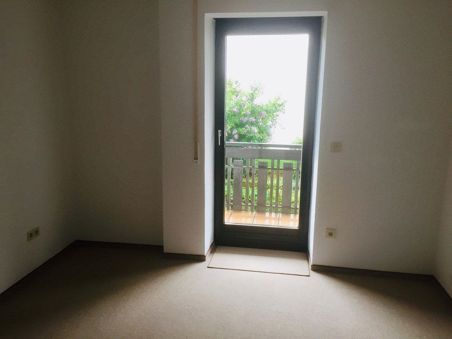 Prenájom bytu 4-izbový 140 m², Dollnstein OT Obereichstätt, Bavorsko Prenájom bytu 4-izbový 140 m², Dollnstein OT Obereichstätt, Bavorsko