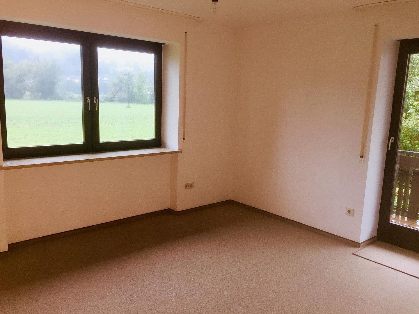 Prenájom bytu 4-izbový 140 m², Dollnstein OT Obereichstätt, Bavorsko Prenájom bytu 4-izbový 140 m², Dollnstein OT Obereichstätt, Bavorsko