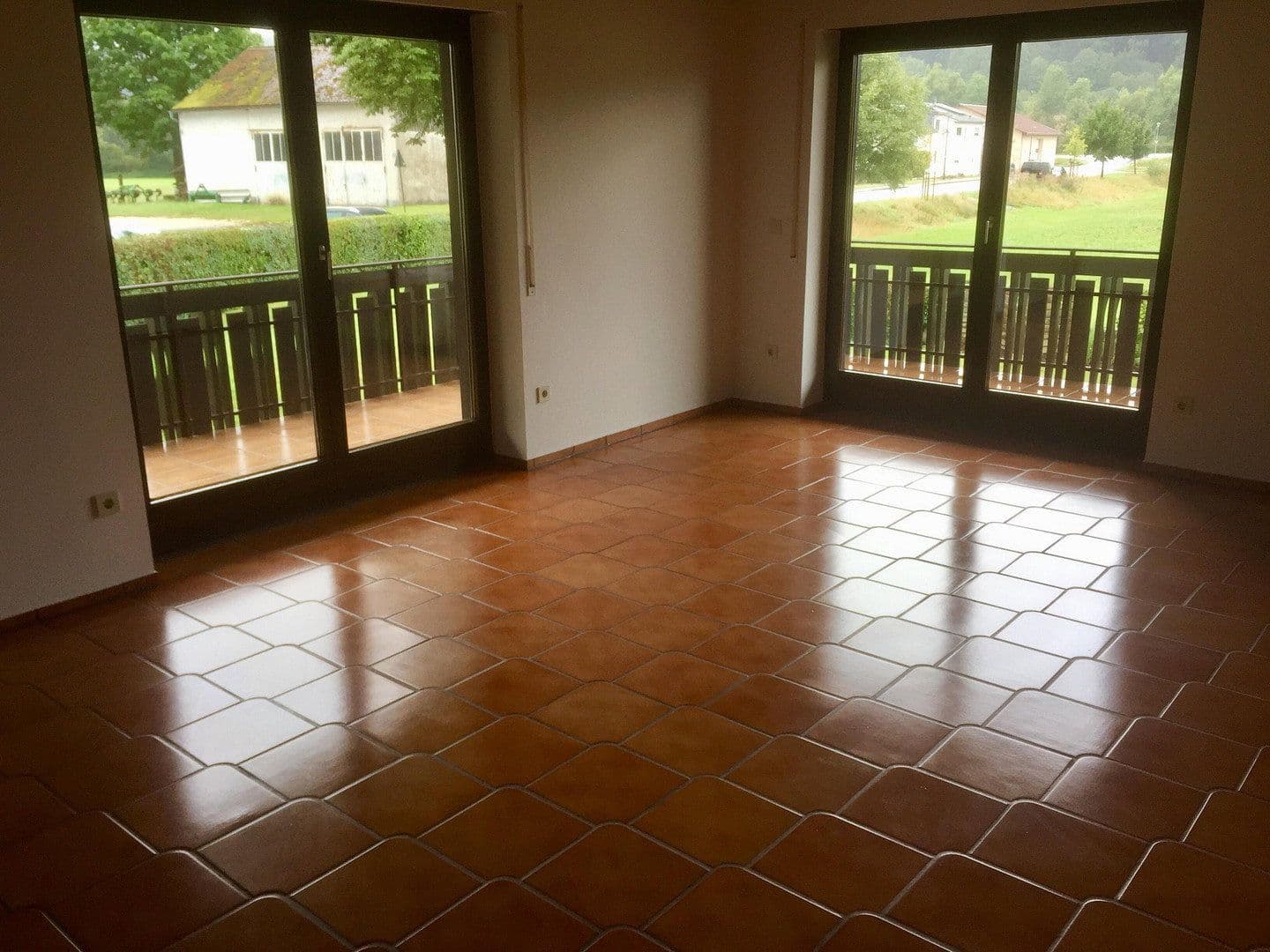 Prenájom bytu 4-izbový 140 m², Dollnstein OT Obereichstätt, Bavorsko Prenájom bytu 4-izbový 140 m², Dollnstein OT Obereichstätt, Bavorsko