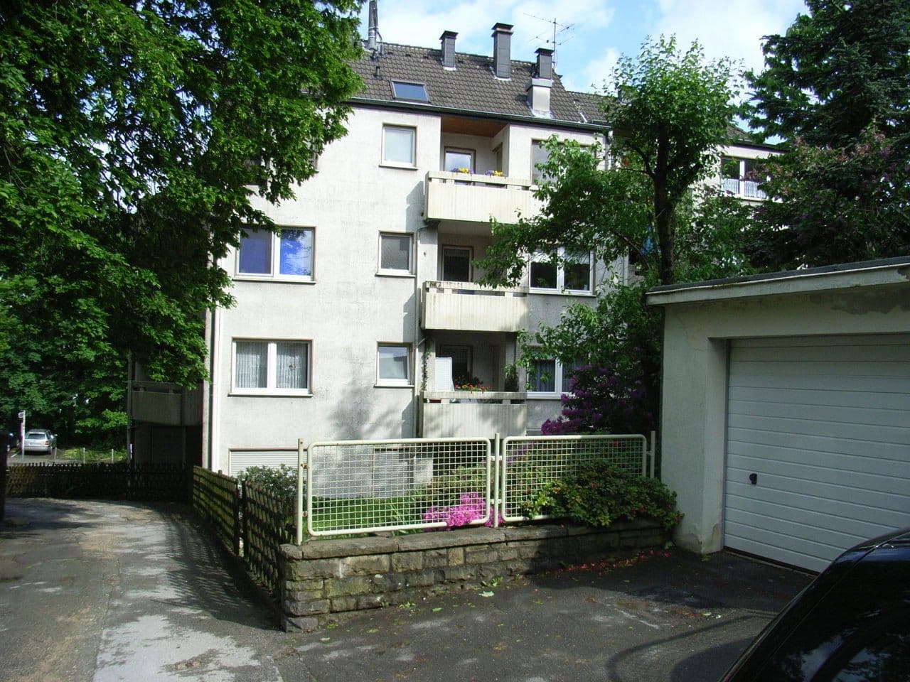 Prenájom bytu 1-izbový 28 m², Weinberg 8, Wuppertal, Severné Porýnie - Westfálsko Prenájom bytu 1-izbový 28 m², Weinberg 8, Wuppertal, Severné Porýnie - Westfálsko