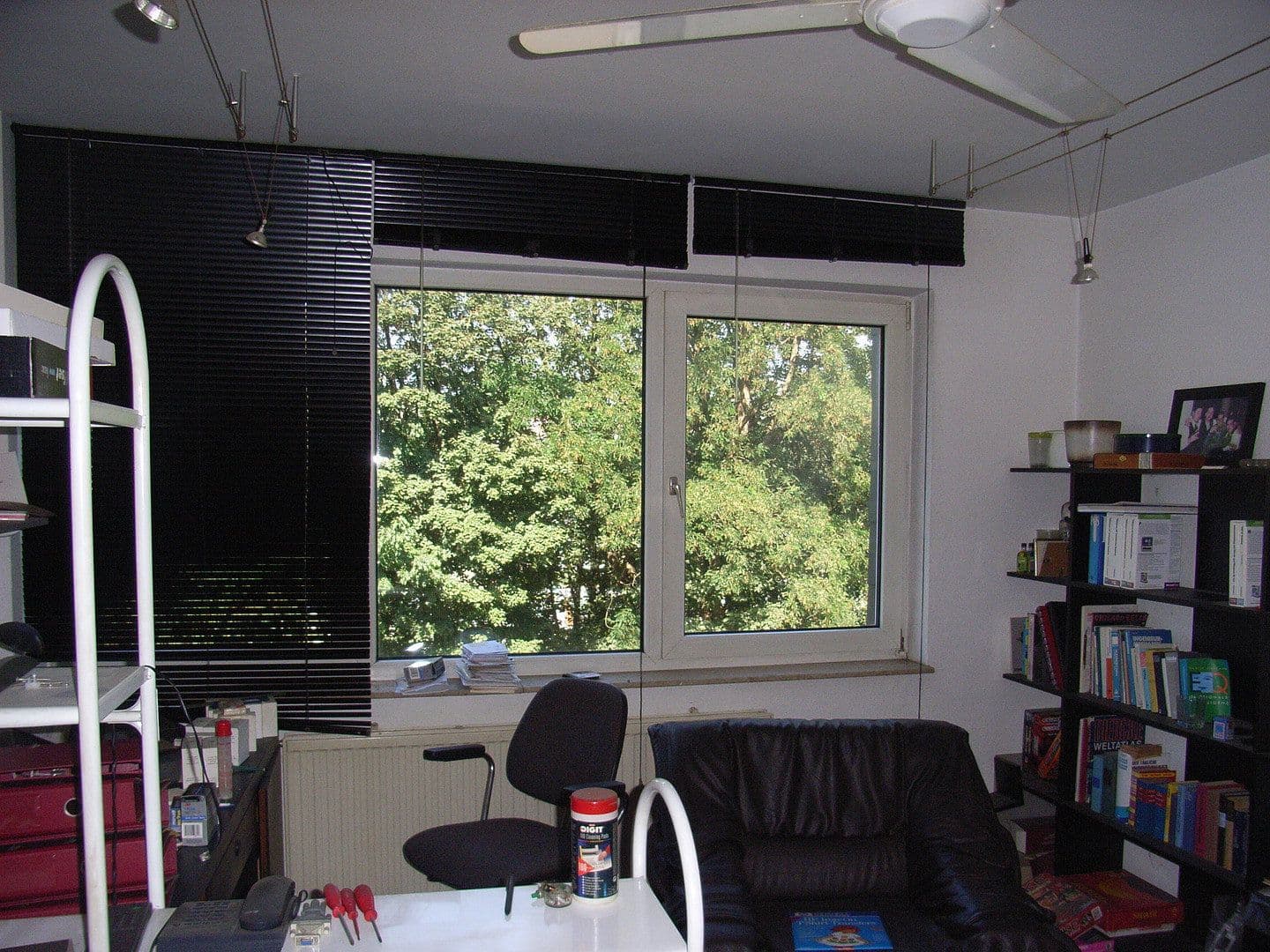 Prenájom bytu 1-izbový 28 m², Weinberg 8, Wuppertal, Severné Porýnie - Westfálsko Prenájom bytu 1-izbový 28 m², Weinberg 8, Wuppertal, Severné Porýnie - Westfálsko
