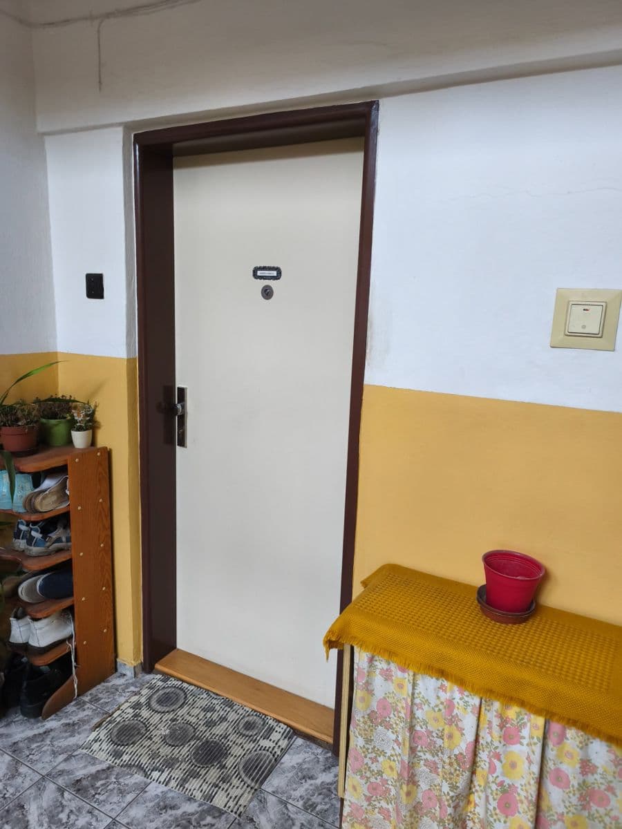 Predaj bytu 2-izbový 45 m², Nerudova, Blatná, Jihočeský kraj Predaj bytu 2-izbový 45 m², Nerudova, Blatná, Jihočeský kraj