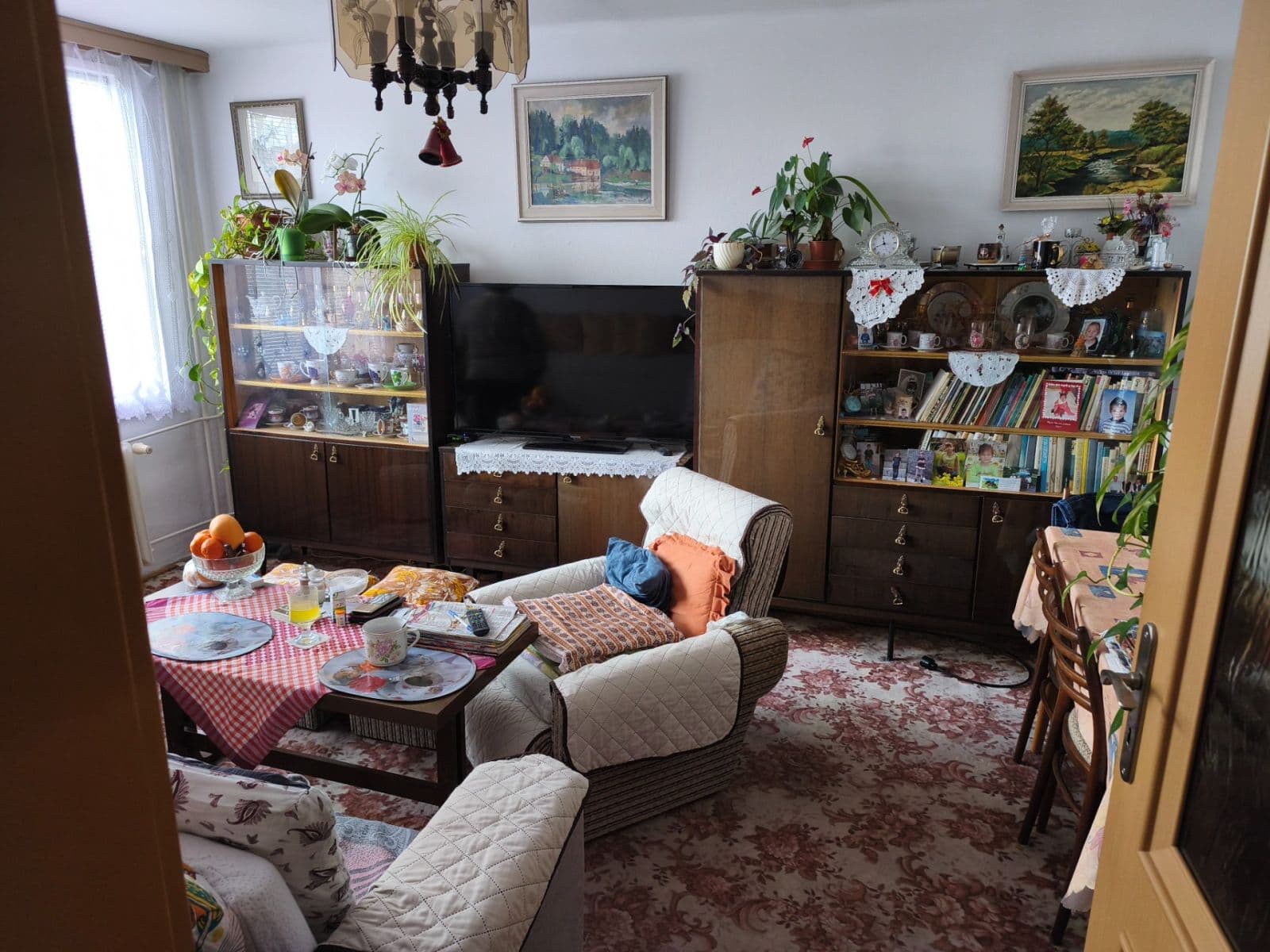 Predaj bytu 2-izbový 45 m², Nerudova, Blatná, Jihočeský kraj Predaj bytu 2-izbový 45 m², Nerudova, Blatná, Jihočeský kraj