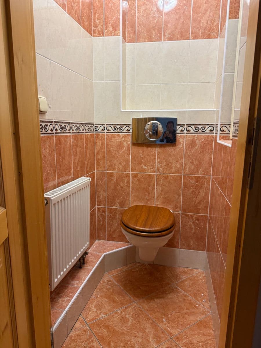 Prenájom bytu 2-izbový 80 m², Dejvická, Praha, Praha Prenájom bytu 2-izbový 80 m², Dejvická, Praha, Praha