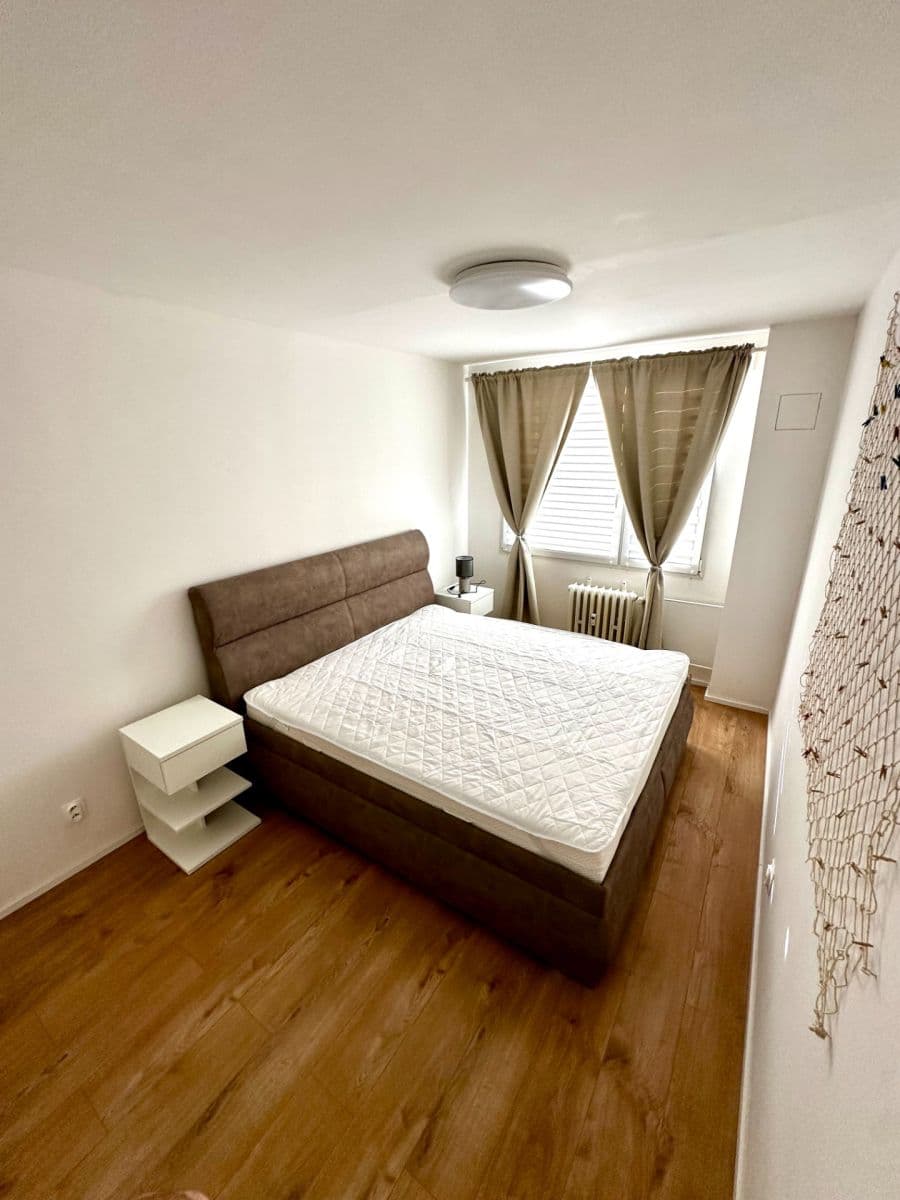 Predaj bytu 2-izbový 45 m², Frýdlantská, Praha, Praha Predaj bytu 2-izbový 45 m², Frýdlantská, Praha, Praha