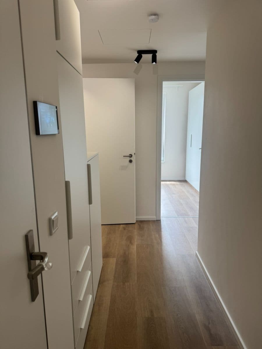 Prenájom bytu 2-izbový 56 m², Hodkovická, Praha, Praha Prenájom bytu 2-izbový 56 m², Hodkovická, Praha, Praha