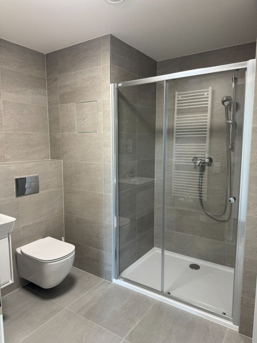 Prenájom bytu 2-izbový 56 m², Hodkovická, Praha, Praha Prenájom bytu 2-izbový 56 m², Hodkovická, Praha, Praha