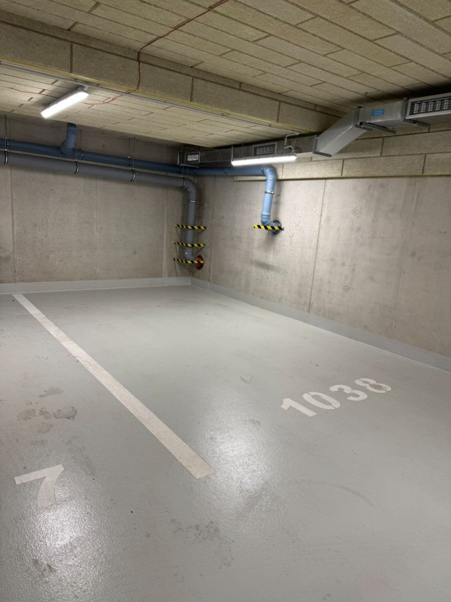 Prenájom bytu 2-izbový 56 m², Hodkovická, Praha, Praha Prenájom bytu 2-izbový 56 m², Hodkovická, Praha, Praha