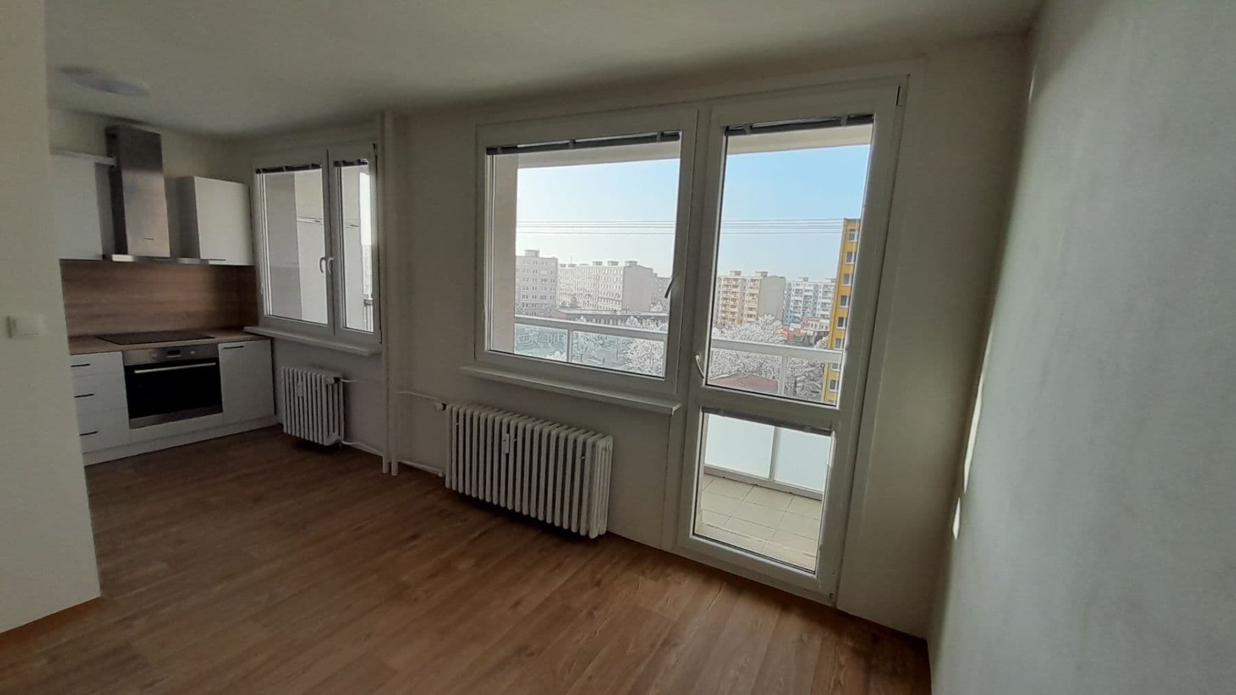 Prenájom bytu 2-izbový 57 m², Lipová, Most, Ústecký kraj Prenájom bytu 2-izbový 57 m², Lipová, Most, Ústecký kraj