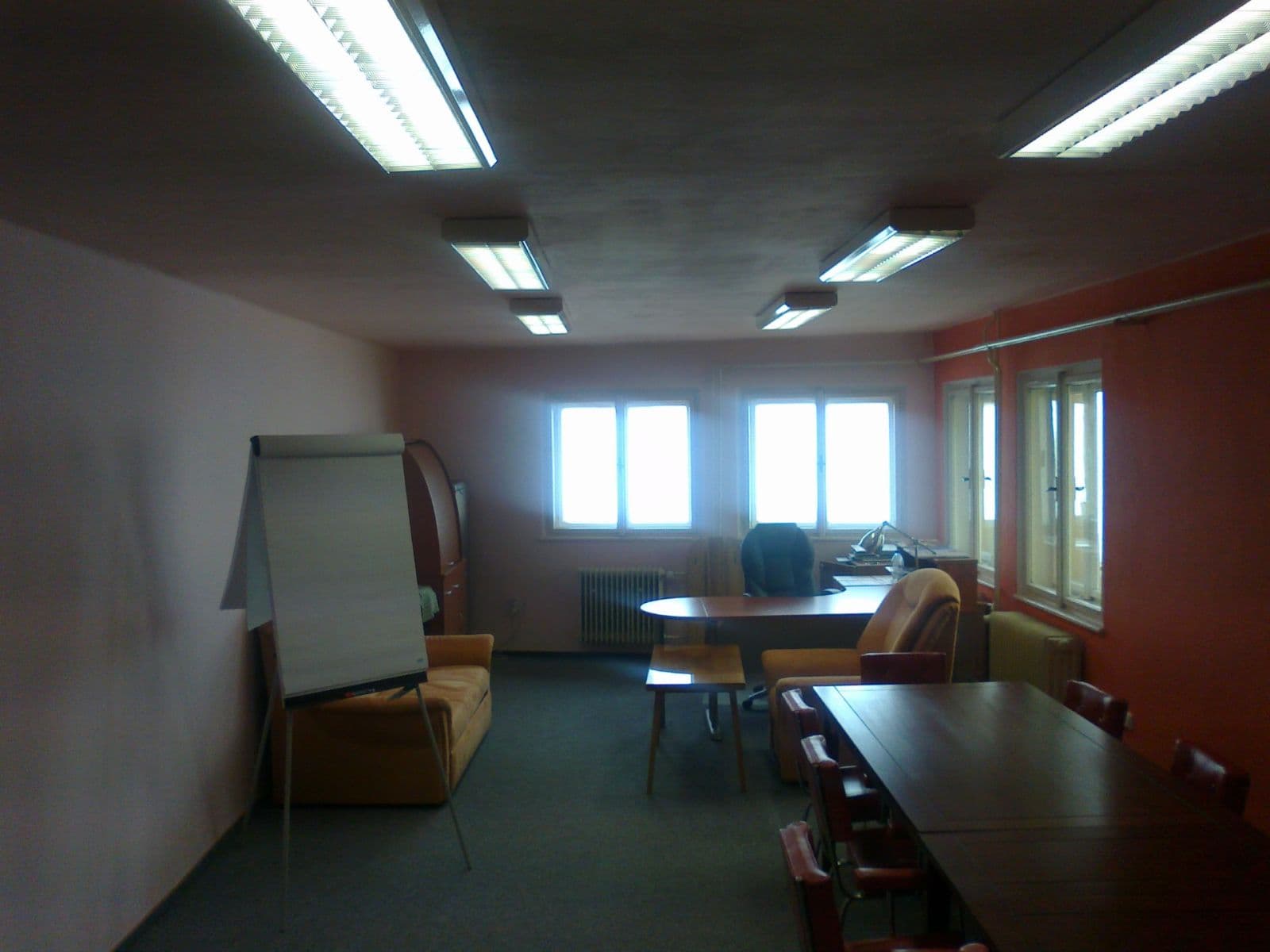Prenájom kancelárie 40 m², U Bechyňské dráhy, Tábor, Jihočeský kraj Prenájom kancelárie 40 m², U Bechyňské dráhy, Tábor, Jihočeský kraj
