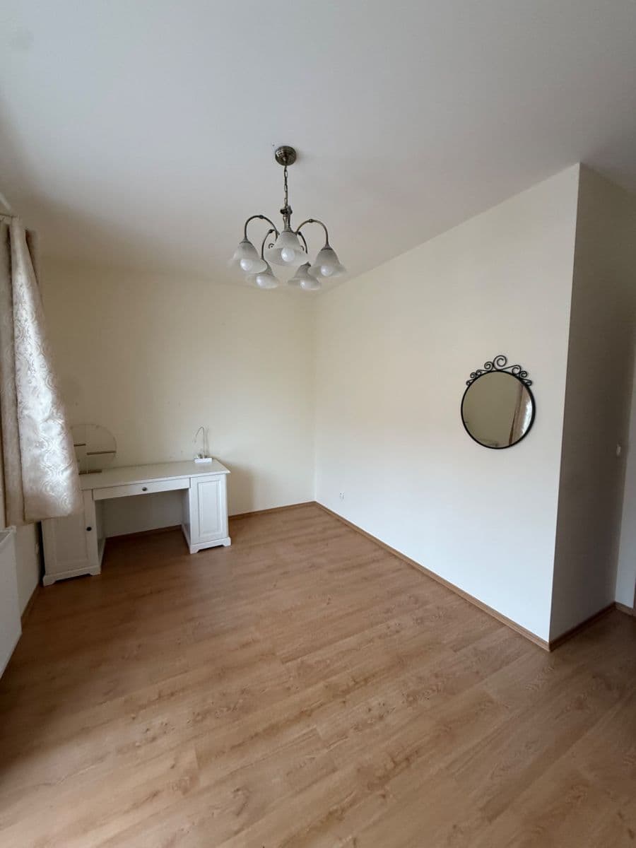 Prenájom bytu 3-izbový 70 m², Švihovská, Praha, Praha Prenájom bytu 3-izbový 70 m², Švihovská, Praha, Praha