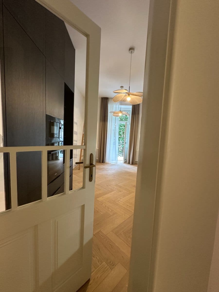 Prenájom bytu 2-izbový 49 m², Mánesova, Praha, Praha Prenájom bytu 2-izbový 49 m², Mánesova, Praha, Praha