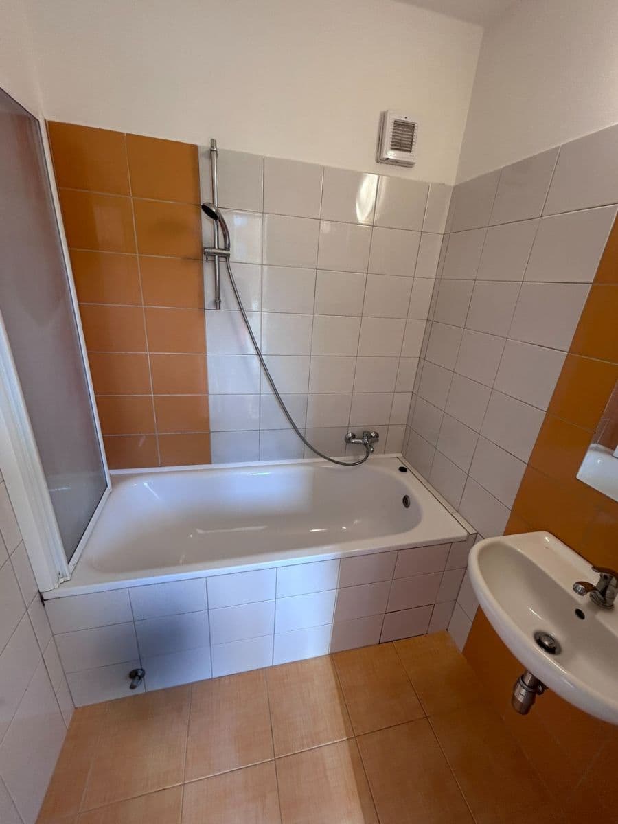 Prenájom bytu 2-izbový 59 m², Boskovická, Brno, Jihomoravský kraj Prenájom bytu 2-izbový 59 m², Boskovická, Brno, Jihomoravský kraj