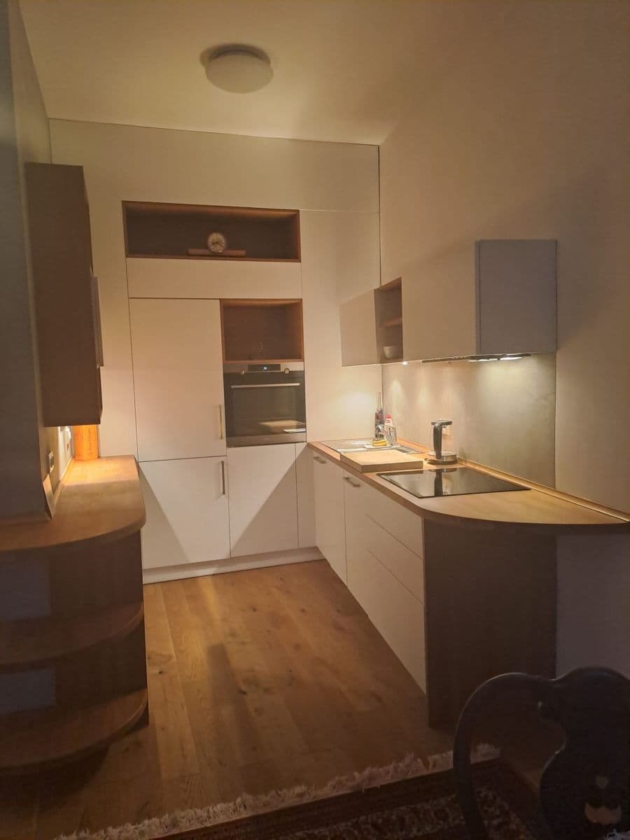Prenájom bytu 2-izbový 51 m², Dalimilova, Praha, Praha Prenájom bytu 2-izbový 51 m², Dalimilova, Praha, Praha