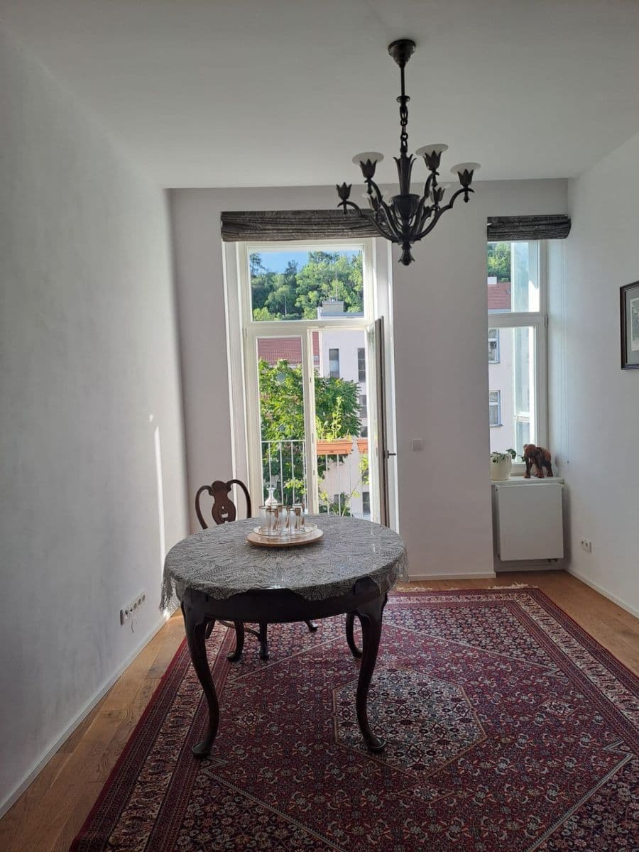 Prenájom bytu 2-izbový 51 m², Dalimilova, Praha, Praha Prenájom bytu 2-izbový 51 m², Dalimilova, Praha, Praha