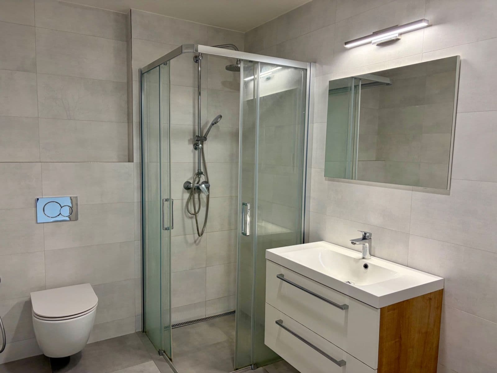 Prenájom bytu 3-izbový 67 m², Žalanského, Praha, Praha Prenájom bytu 3-izbový 67 m², Žalanského, Praha, Praha