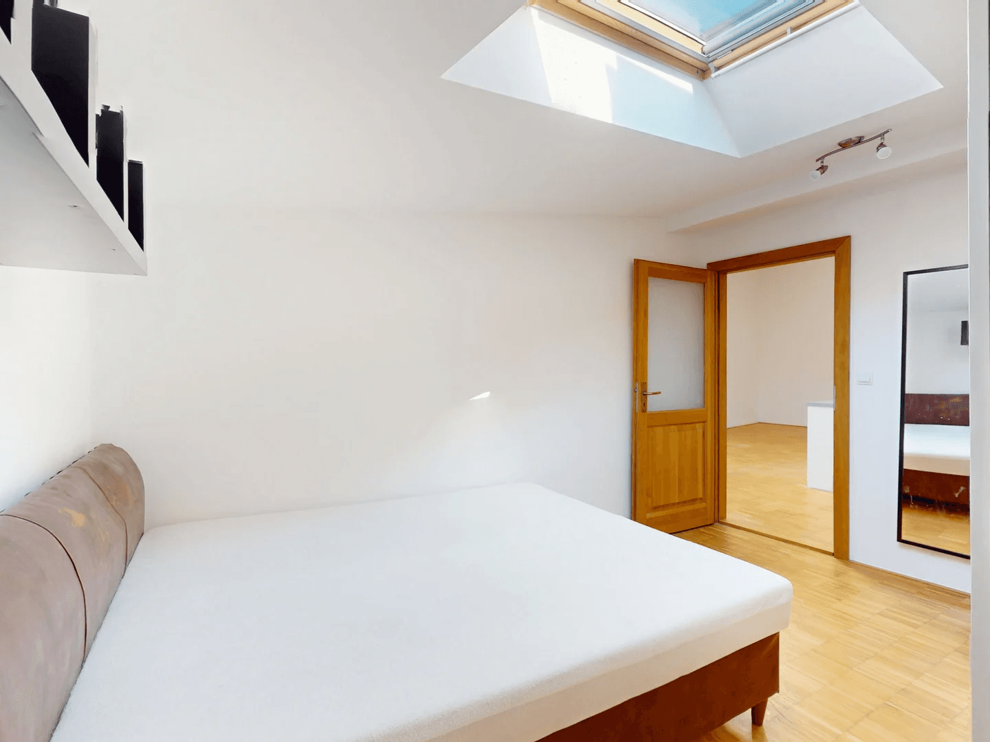Prenájom bytu 3-izbový 85 m², Ztracená, Olomouc, Olomoucký kraj Prenájom bytu 3-izbový 85 m², Ztracená, Olomouc, Olomoucký kraj