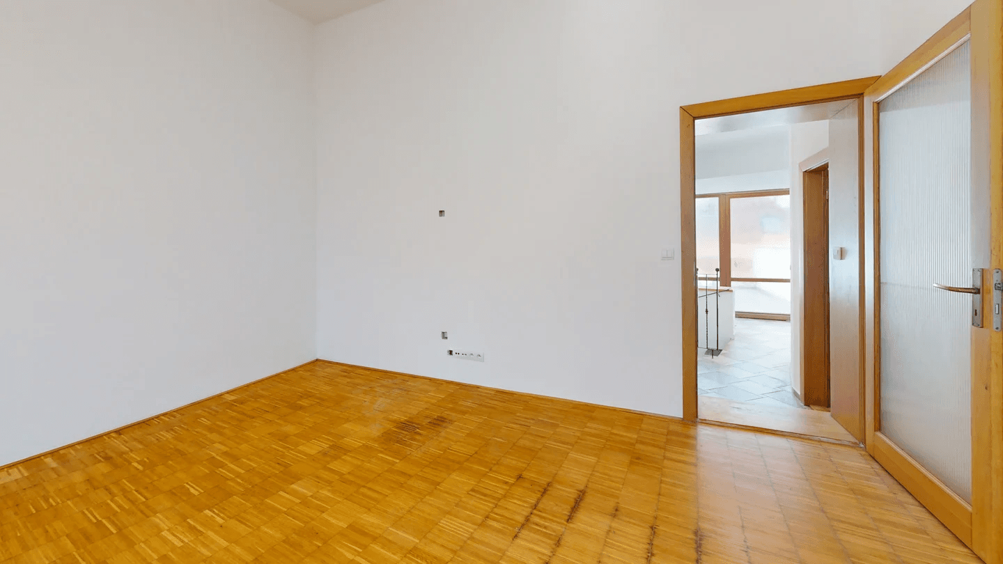 Prenájom bytu 3-izbový 85 m², Ztracená, Olomouc, Olomoucký kraj Prenájom bytu 3-izbový 85 m², Ztracená, Olomouc, Olomoucký kraj