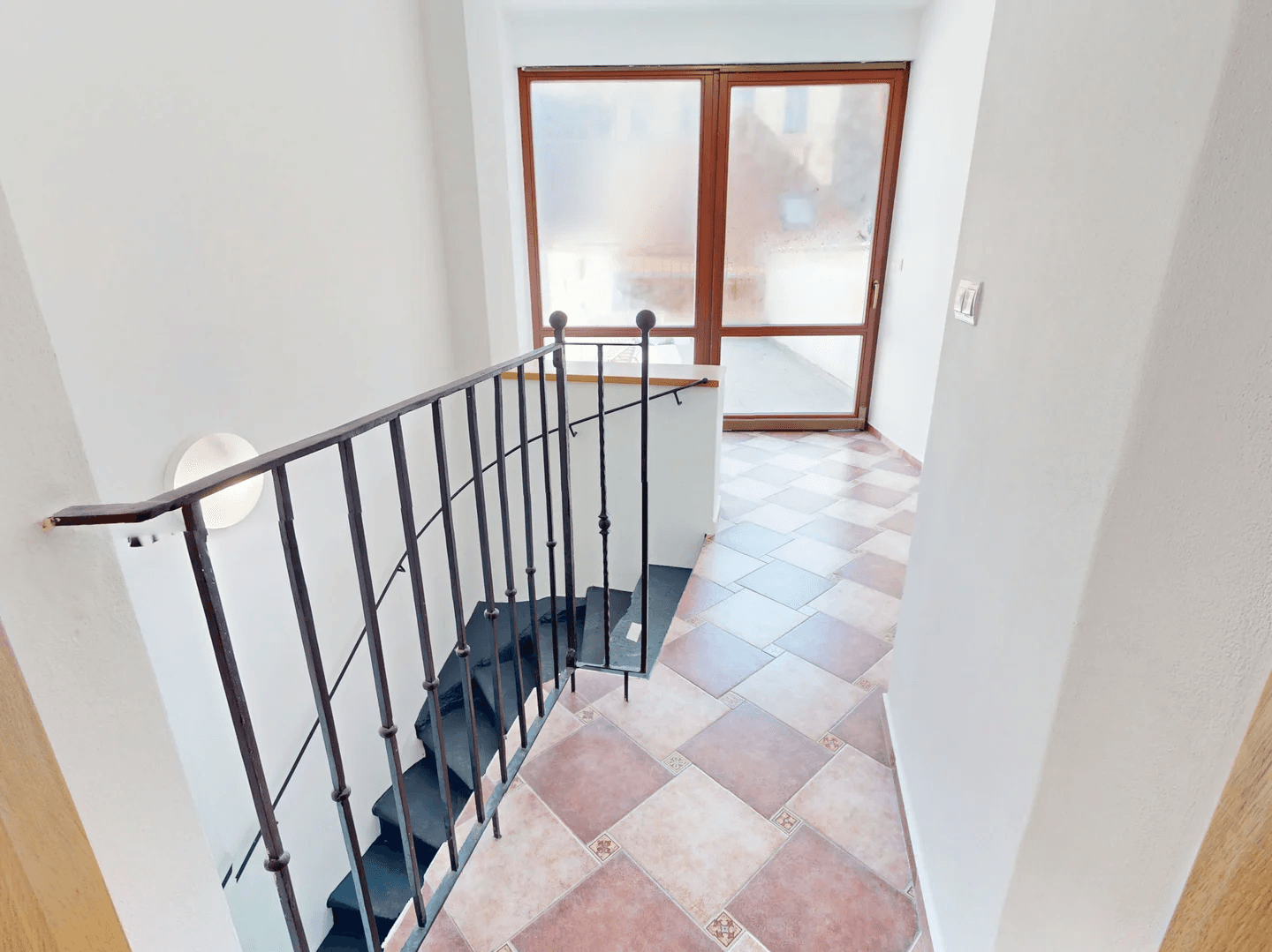Prenájom bytu 3-izbový 85 m², Ztracená, Olomouc, Olomoucký kraj Prenájom bytu 3-izbový 85 m², Ztracená, Olomouc, Olomoucký kraj
