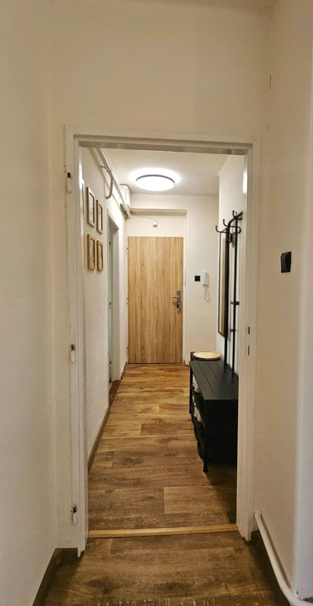 Predaj bytu 2-izbový 52 m², Karla Čapka, Kopřivnice, Moravskoslezský kraj Predaj bytu 2-izbový 52 m², Karla Čapka, Kopřivnice, Moravskoslezský kraj