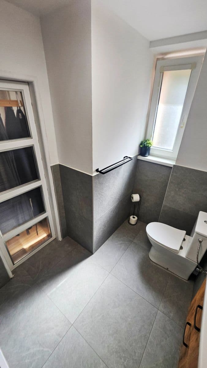 Predaj bytu 2-izbový 52 m², Karla Čapka, Kopřivnice, Moravskoslezský kraj Predaj bytu 2-izbový 52 m², Karla Čapka, Kopřivnice, Moravskoslezský kraj