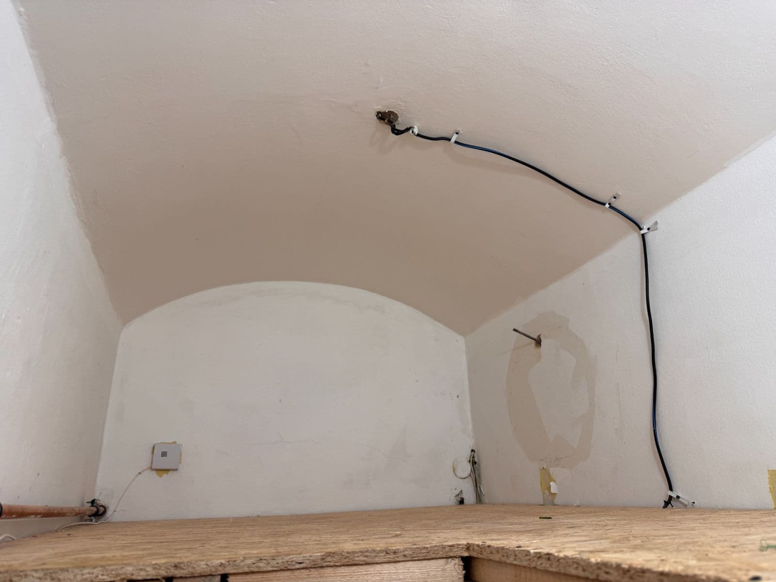 Prenájom bytu 3-izbový 81 m², Moravská, Praha, Praha Prenájom bytu 3-izbový 81 m², Moravská, Praha, Praha