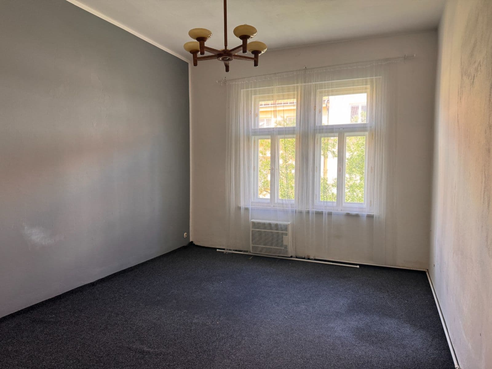 Prenájom bytu 3-izbový 81 m², Moravská, Praha, Praha Prenájom bytu 3-izbový 81 m², Moravská, Praha, Praha
