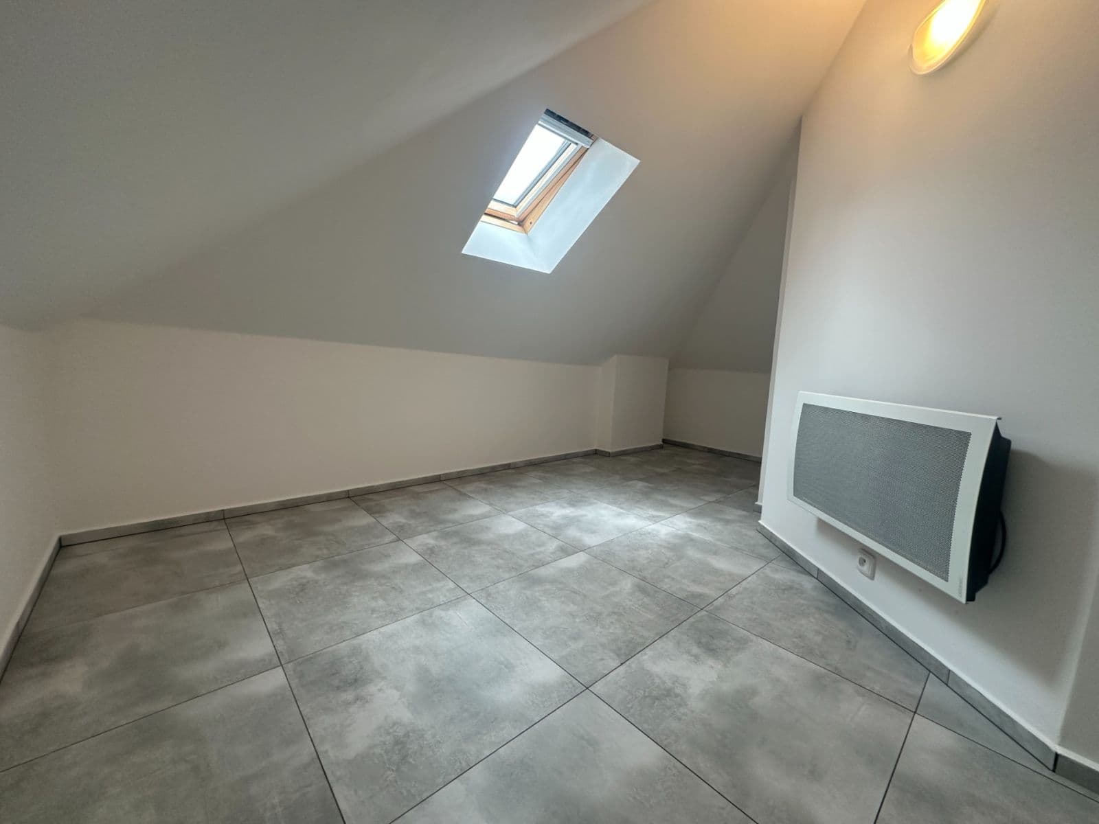 Predaj bytu 3-izbový 77 m², Jana Palacha, Kralupy nad Vltavou, Středočeský kraj Predaj bytu 3-izbový 77 m², Jana Palacha, Kralupy nad Vltavou, Středočeský kraj