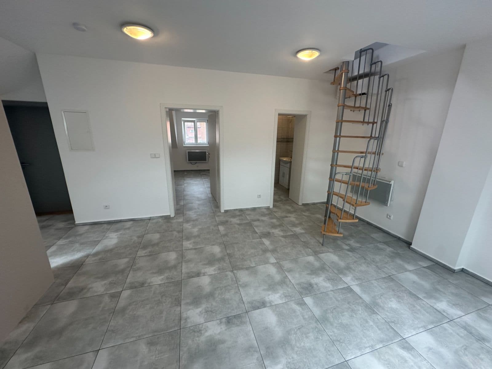 Predaj bytu 3-izbový 77 m², Jana Palacha, Kralupy nad Vltavou, Středočeský kraj Predaj bytu 3-izbový 77 m², Jana Palacha, Kralupy nad Vltavou, Středočeský kraj