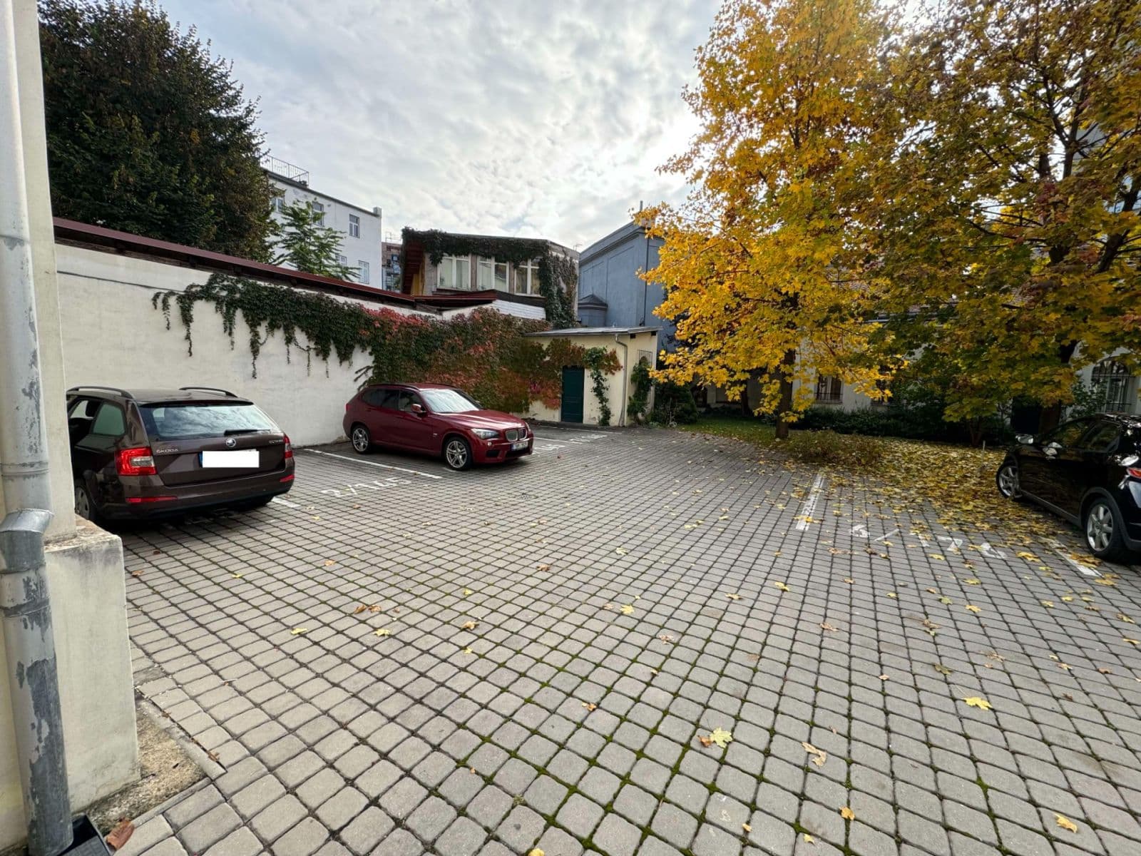 Prenájom bytu 2-izbový 58 m², Roháčova, Praha, Praha Prenájom bytu 2-izbový 58 m², Roháčova, Praha, Praha