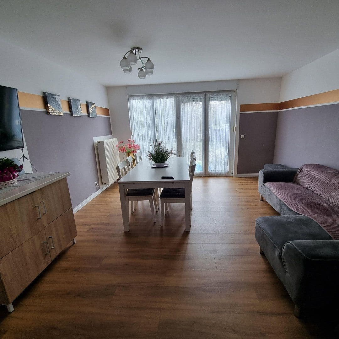 Predaj domu 120 m², pozemek 250 m², Märkische Strasse 39, Woltersdorf, Brandenbursko Predaj domu 120 m², pozemek 250 m², Märkische Strasse 39, Woltersdorf, Brandenbursko