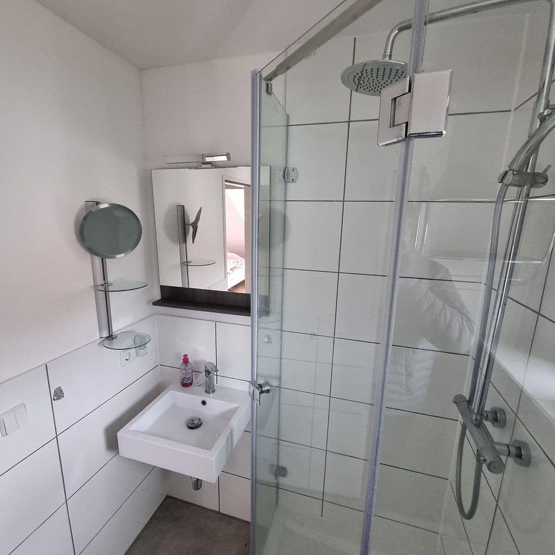Predaj domu 120 m², pozemek 250 m², Märkische Strasse 39, Woltersdorf, Brandenbursko Predaj domu 120 m², pozemek 250 m², Märkische Strasse 39, Woltersdorf, Brandenbursko