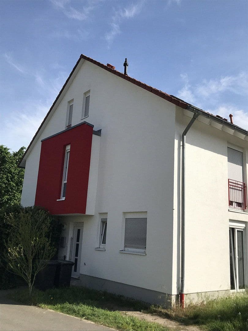 Predaj domu 120 m², pozemek 250 m², Märkische Strasse 39, Woltersdorf, Brandenbursko Predaj domu 120 m², pozemek 250 m², Märkische Strasse 39, Woltersdorf, Brandenbursko
