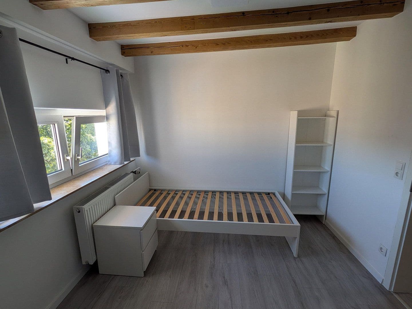 Prenájom bytu 5-izbový 83 m², Zeppelinstraße 42, Mannheim, Bádensko-Wurttembersko Prenájom bytu 5-izbový 83 m², Zeppelinstraße 42, Mannheim, Bádensko-Wurttembersko
