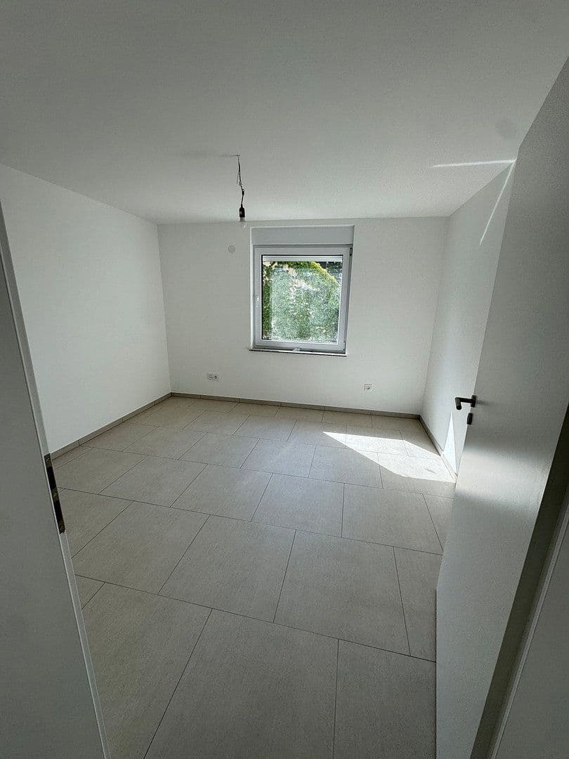 Prenájom bytu 3-izbový 94 m², Häfnersweg 52, Backnang, Bádensko-Wurttembersko Prenájom bytu 3-izbový 94 m², Häfnersweg 52, Backnang, Bádensko-Wurttembersko