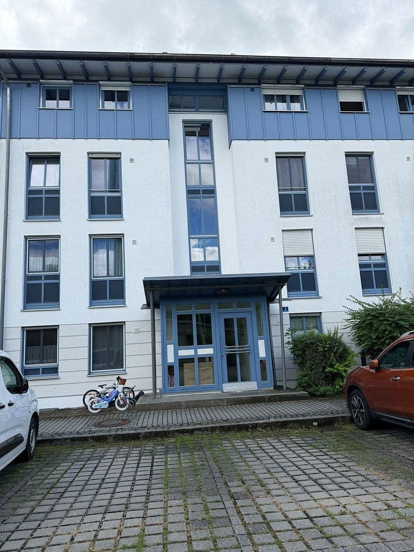 Prenájom bytu 3-izbový 71 m², Taufkirchen, Bavorsko Prenájom bytu 3-izbový 71 m², Taufkirchen, Bavorsko
