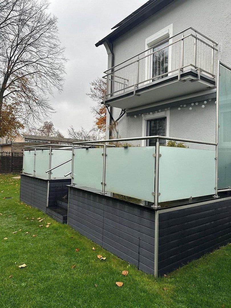 Predaj domu 300 m², pozemek 650 m², Weiden i.d.OPf., Bavorsko Predaj domu 300 m², pozemek 650 m², Weiden i.d.OPf., Bavorsko