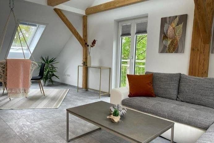 Predaj domu 300 m², pozemek 650 m², Weiden i.d.OPf., Bavorsko Predaj domu 300 m², pozemek 650 m², Weiden i.d.OPf., Bavorsko