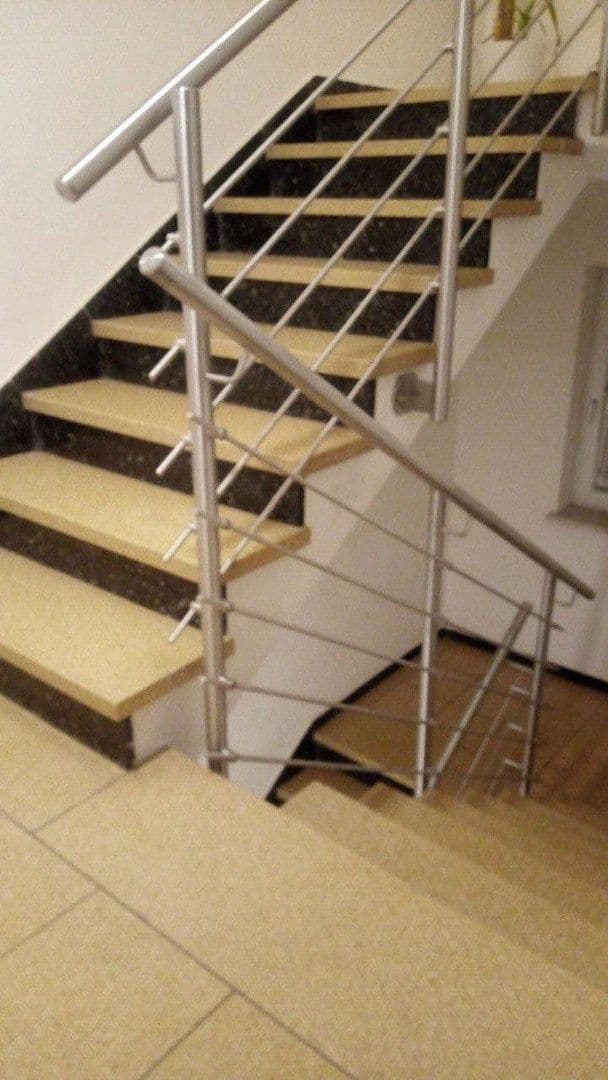 Predaj domu 300 m², pozemek 650 m², Weiden i.d.OPf., Bavorsko Predaj domu 300 m², pozemek 650 m², Weiden i.d.OPf., Bavorsko