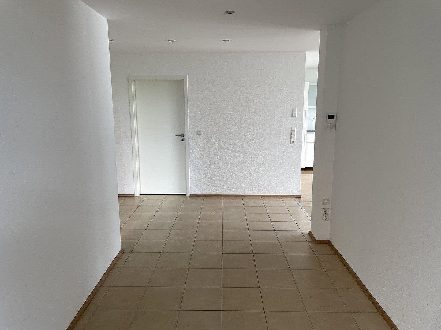 Prenájom bytu 3-izbový 118 m², Klingleweg 8, Meersburg, Bádensko-Wurttembersko Prenájom bytu 3-izbový 118 m², Klingleweg 8, Meersburg, Bádensko-Wurttembersko