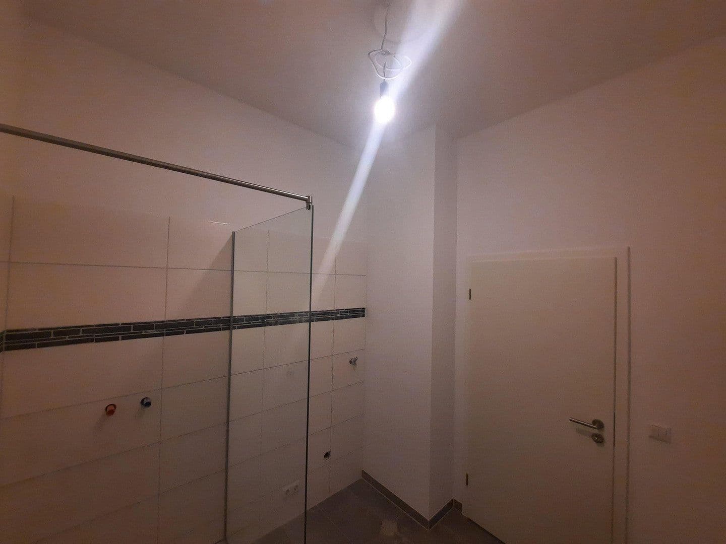 Prenájom bytu 4-izbový 113 m², Bochum, Severné Porýnie - Westfálsko Prenájom bytu 4-izbový 113 m², Bochum, Severné Porýnie - Westfálsko