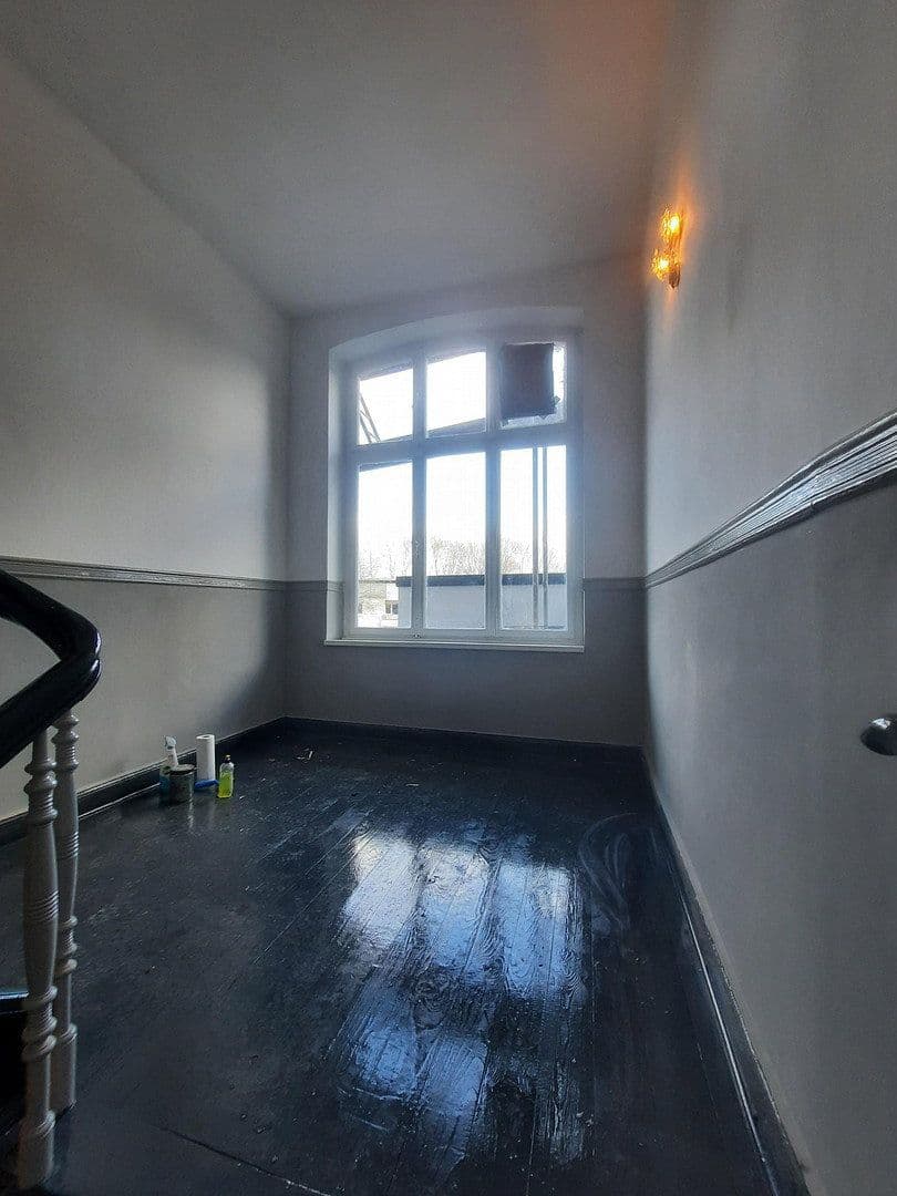 Prenájom bytu 4-izbový 113 m², Bochum, Severné Porýnie - Westfálsko Prenájom bytu 4-izbový 113 m², Bochum, Severné Porýnie - Westfálsko