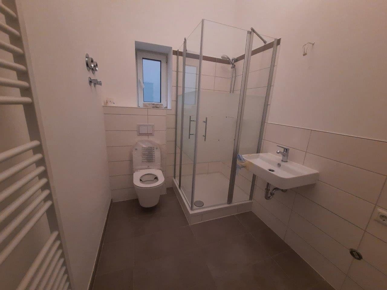 Prenájom bytu 4-izbový 113 m², Bochum, Severné Porýnie - Westfálsko Prenájom bytu 4-izbový 113 m², Bochum, Severné Porýnie - Westfálsko