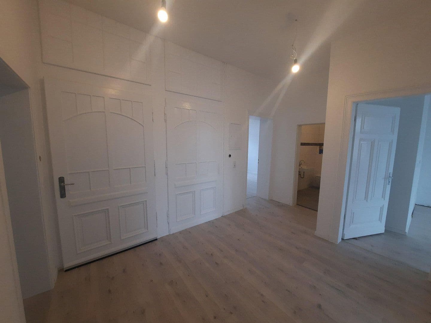 Prenájom bytu 4-izbový 113 m², Bochum, Severné Porýnie - Westfálsko Prenájom bytu 4-izbový 113 m², Bochum, Severné Porýnie - Westfálsko