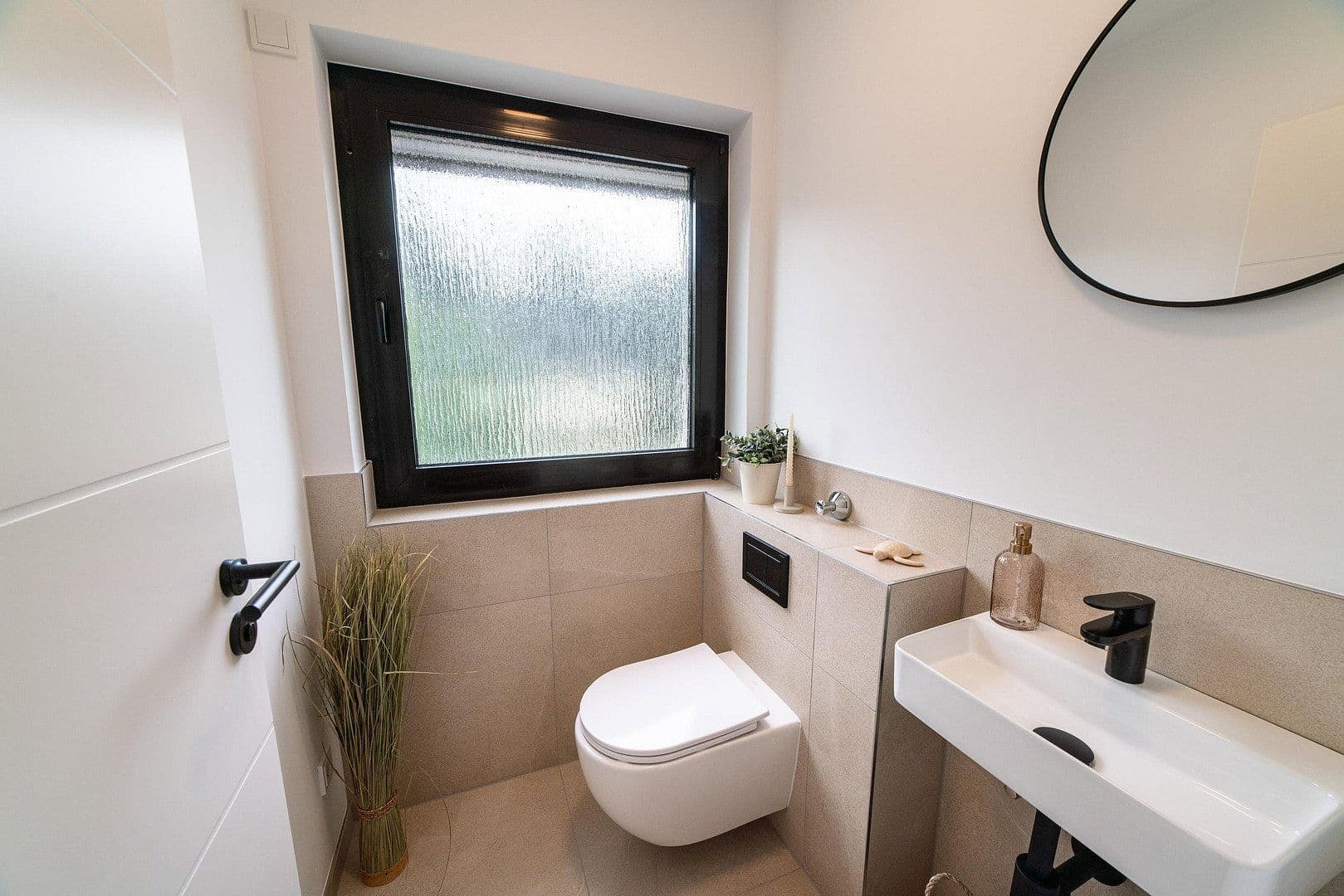 Predaj bytu 4-izbový 95 m², Nachbarsweg 7, Mülheim an der Ruhr, Severné Porýnie - Westfálsko Predaj bytu 4-izbový 95 m², Nachbarsweg 7, Mülheim an der Ruhr, Severné Porýnie - Westfálsko